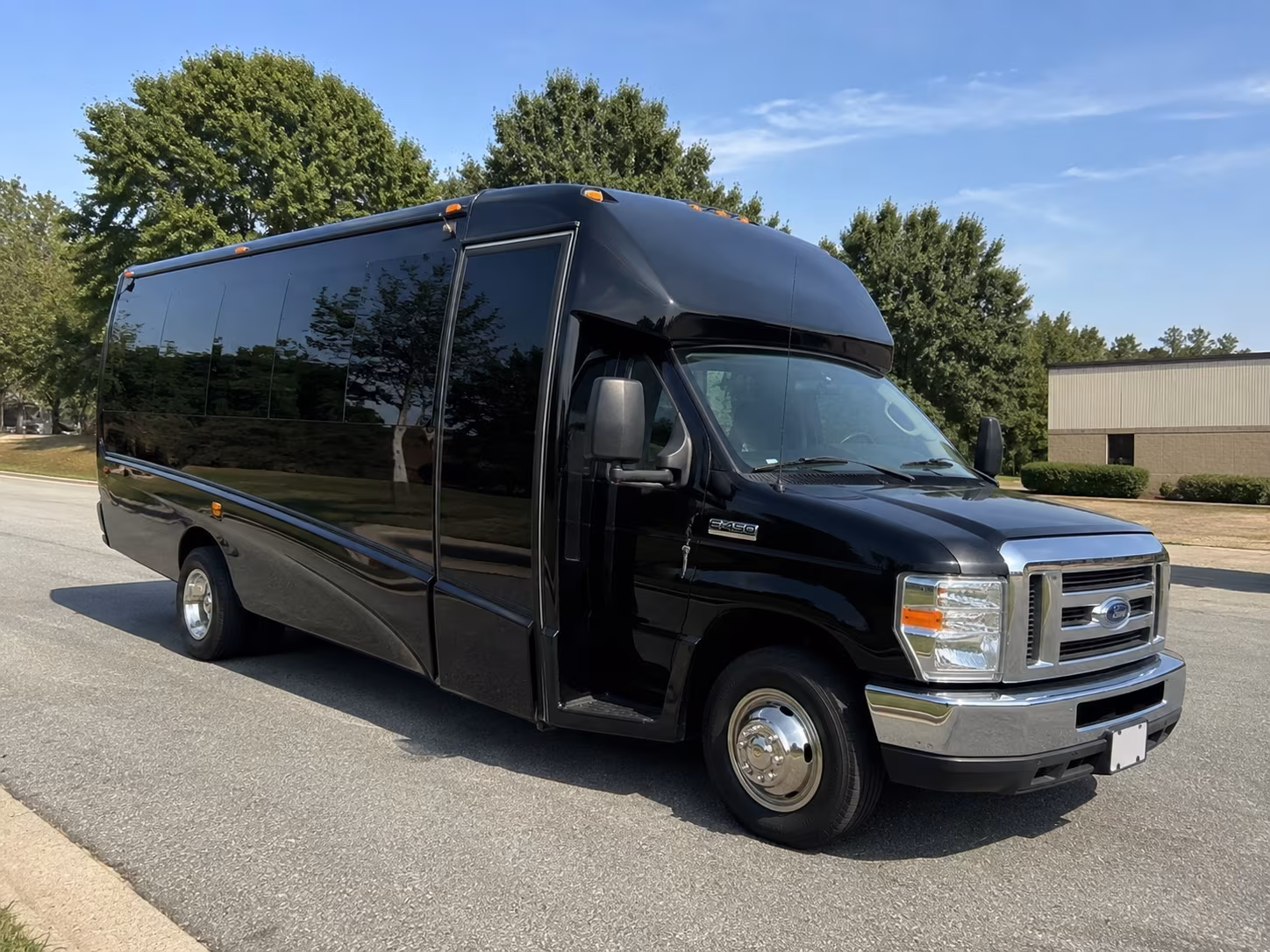 aurora bus rentals for colorado road trips and utah travel