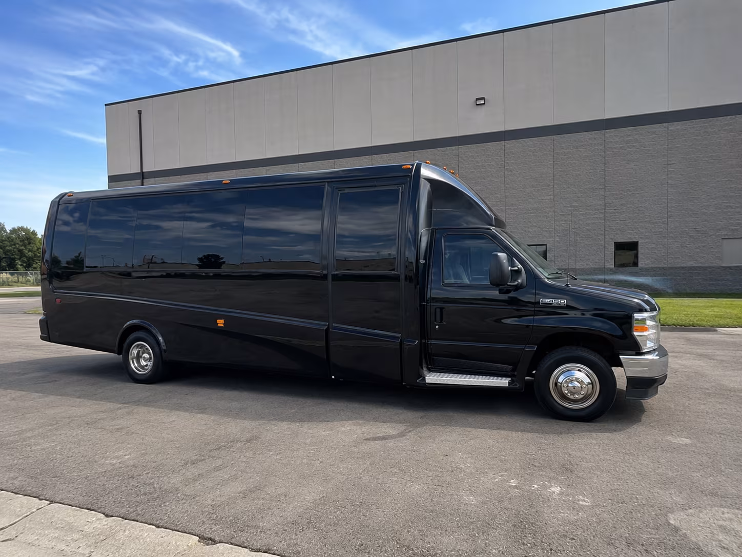 downtown aurora concert transportation