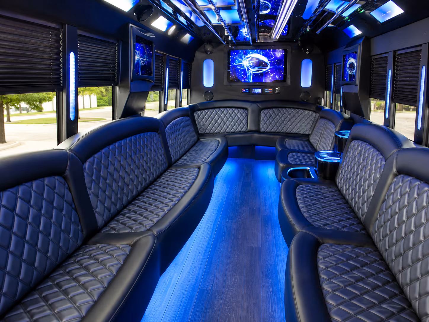 hit every photo stop in your aurora party bus before the dance