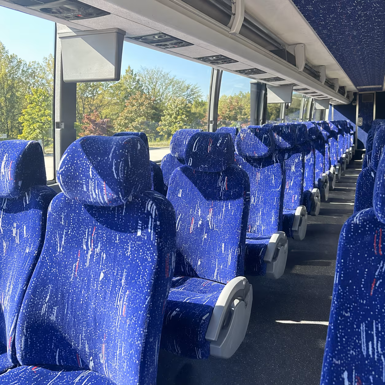 multi day and overnight charter bus trips from aurora