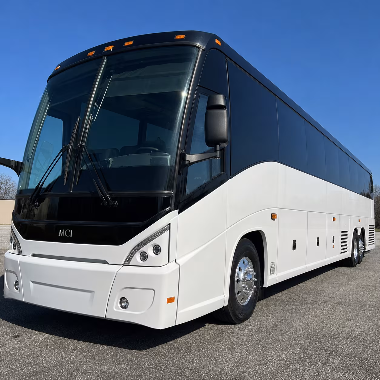 private charter buses for layovers in aurora